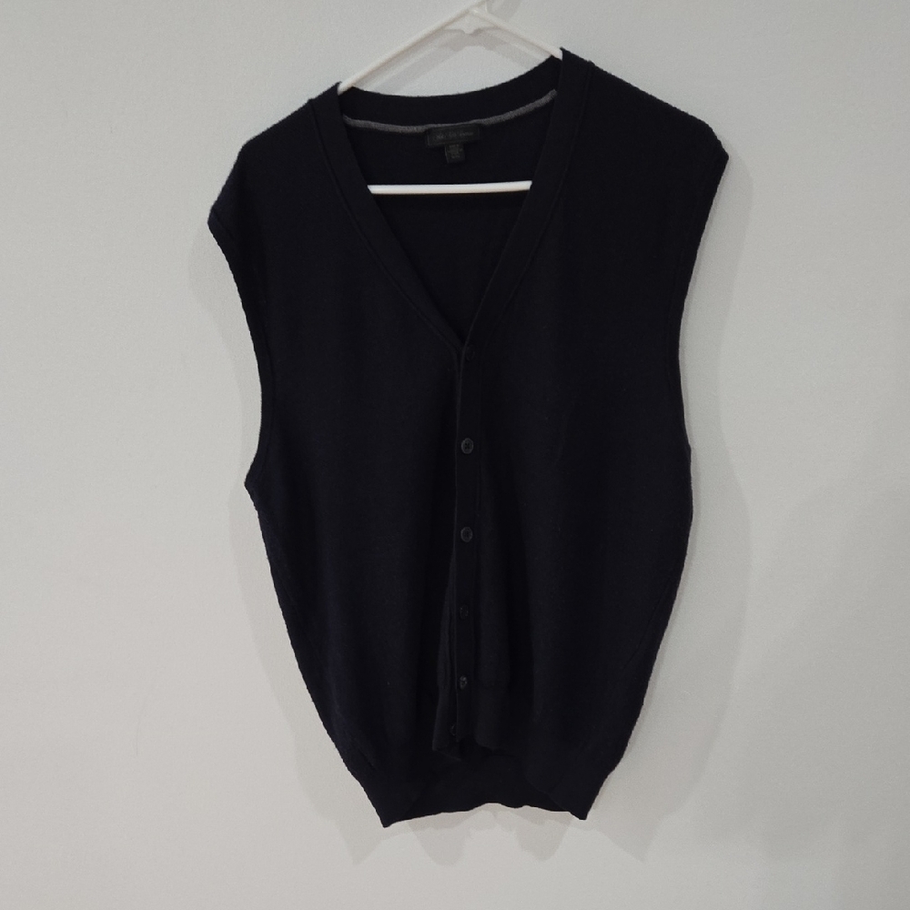 Saks Fifth Avenue Sz XL Mens Navy Blue V-Neck Button Sweater Vest